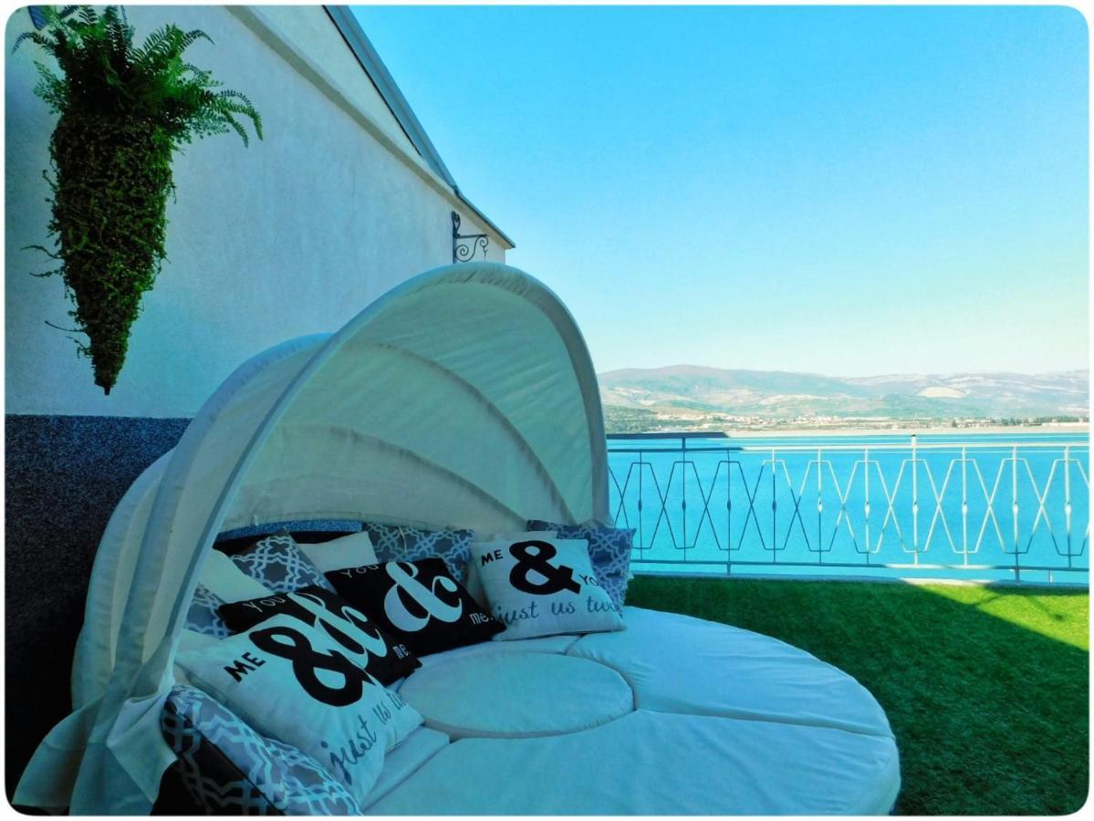 Littlevenice Appartme 50M From Sea Trogir Exteriör bild