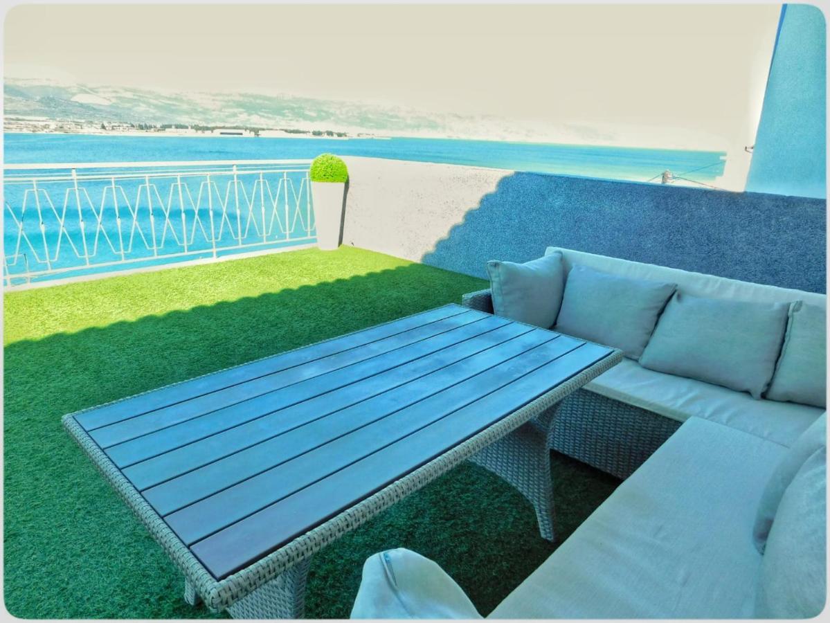 Littlevenice Appartme 50M From Sea Trogir Exteriör bild