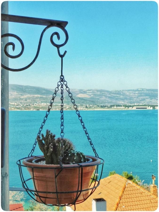 Littlevenice Appartme 50M From Sea Trogir Exteriör bild