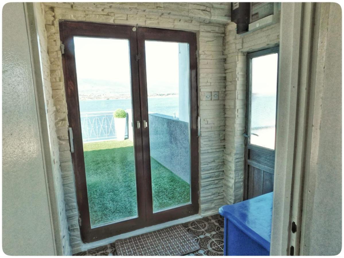 Littlevenice Appartme 50M From Sea Trogir Exteriör bild