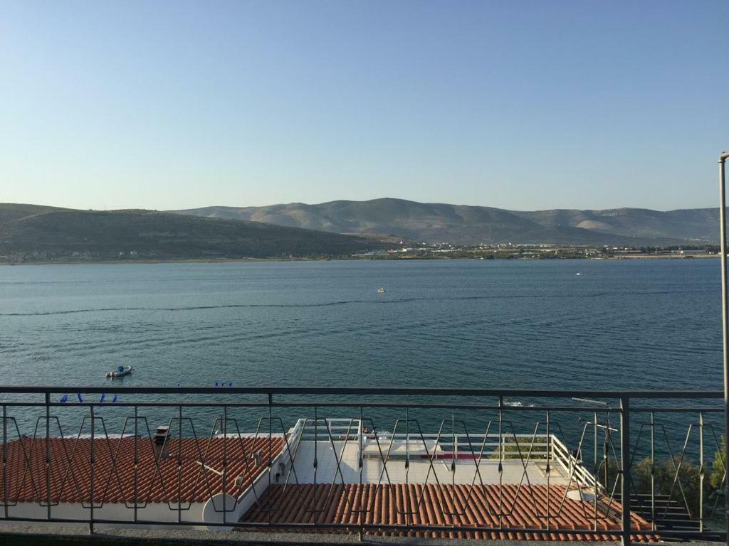 Littlevenice Appartme 50M From Sea Trogir Exteriör bild